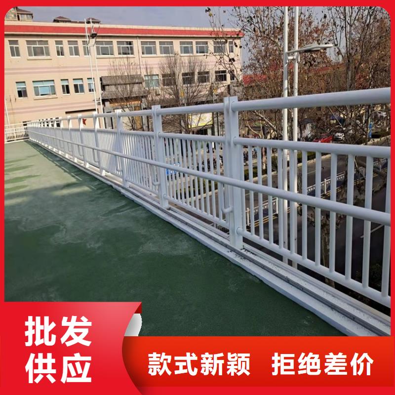 护栏灯光防撞护栏产地直销