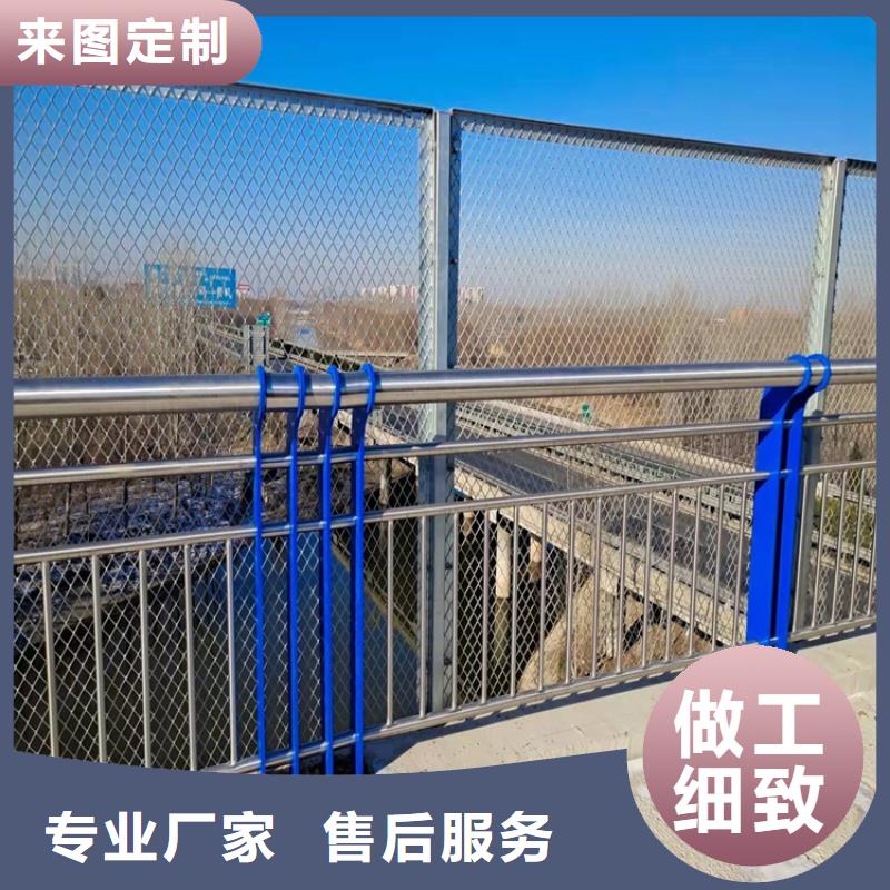 护栏钢板立柱现货实拍