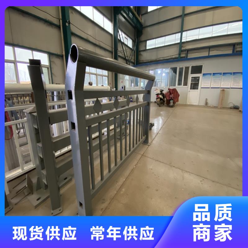 护栏灯光防撞护栏产地直销