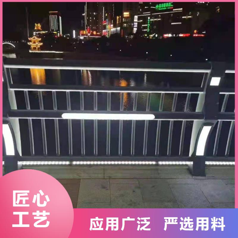 防撞护栏热镀锌立柱老客户钟爱