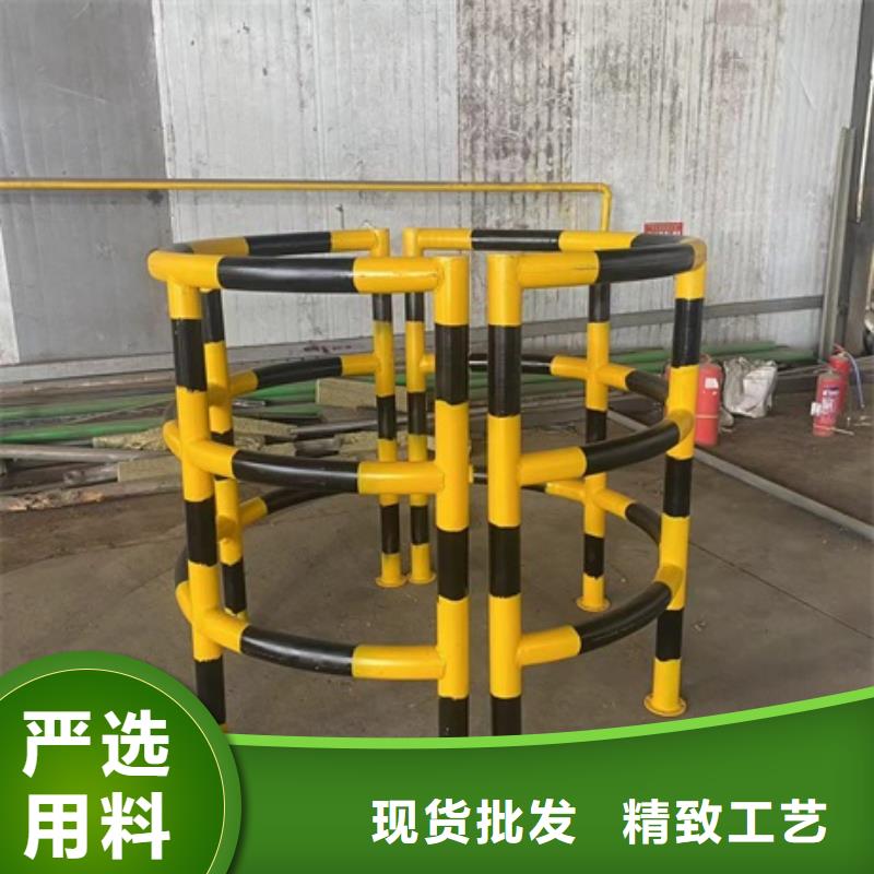 1道路护栏细节严格凸显品质