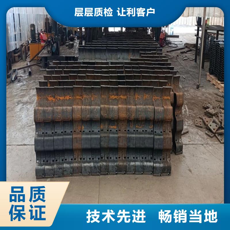 1,河道护栏厂现货实拍