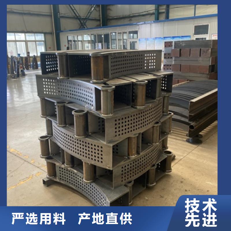 3道路护栏大量现货供应