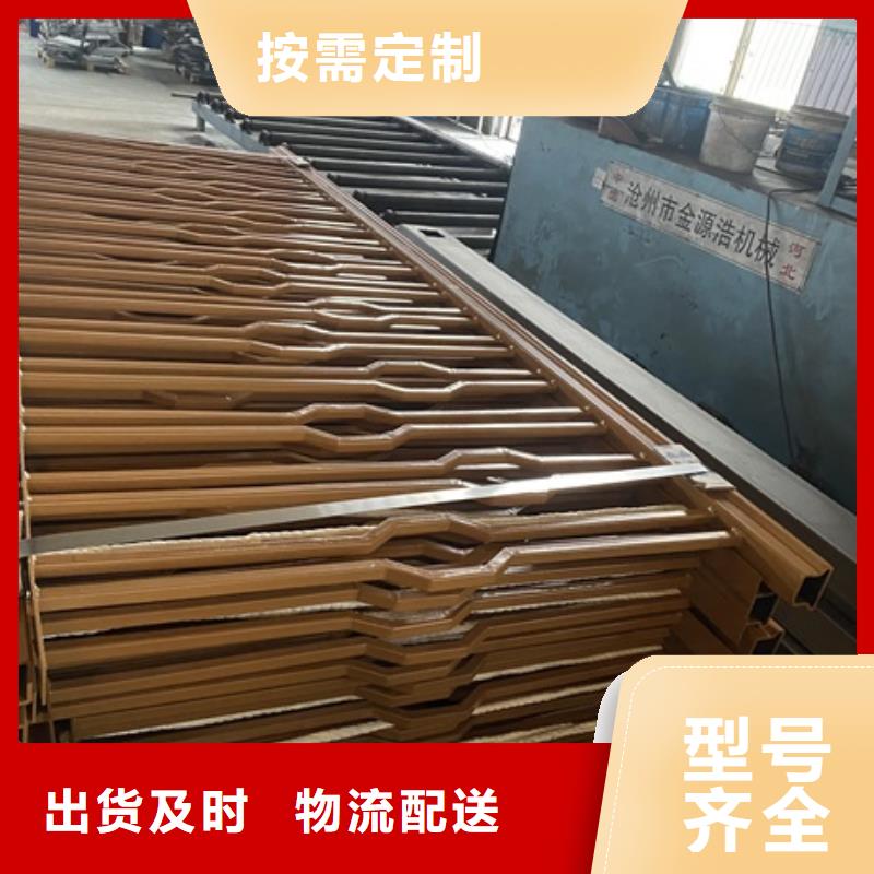 3,LED灯光护栏用心制作
