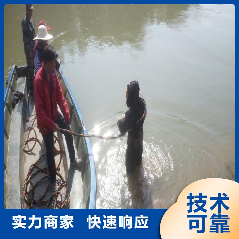 水上浮吊船-堤防工程施工实力团队