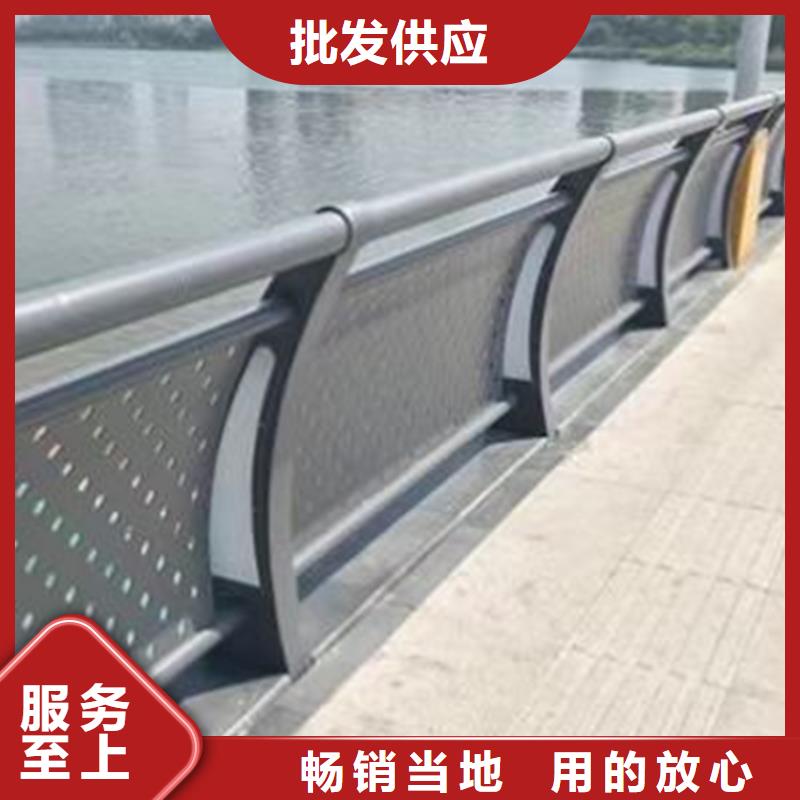 【灯光护栏人行道护栏匠心打造】