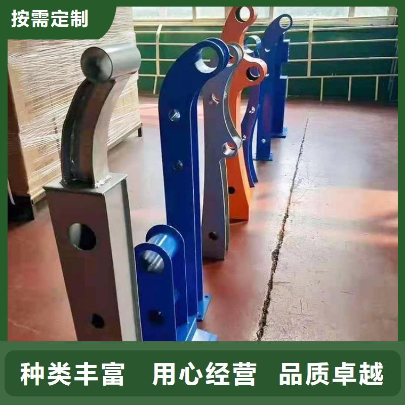 河道护栏-外覆不锈钢复合管严格把控每一处细节