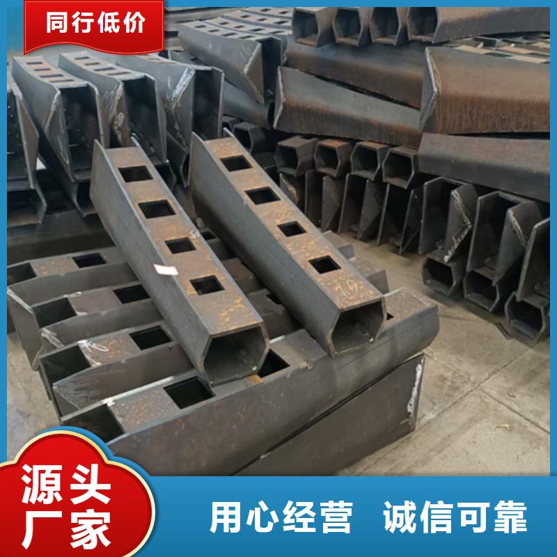 护栏立柱_旋转护栏随心所欲定制