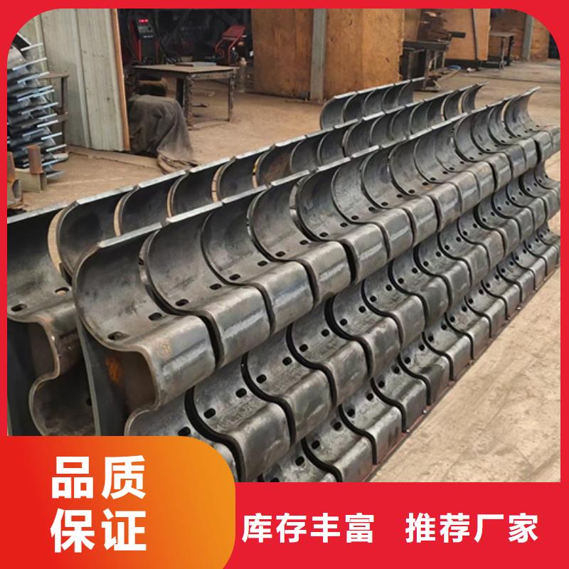 护栏立柱,防撞护栏正规厂家