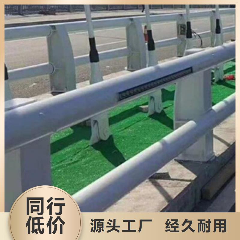 防撞护栏桥梁防撞立柱严谨工艺