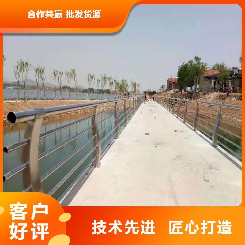 铝合金护栏不锈钢立柱工艺层层把关