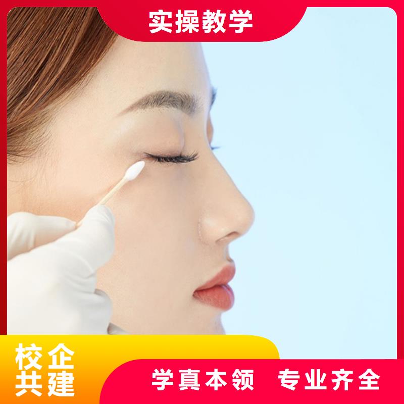 纹绣-美容美发学校实操教学