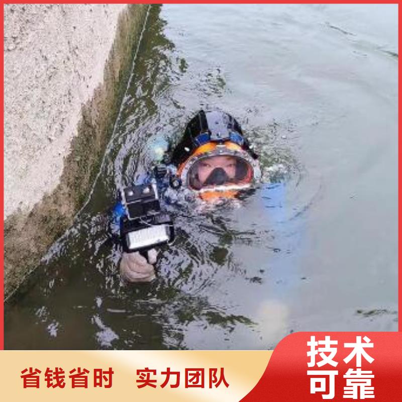 重庆市巫溪县




潜水打捞尸体







救援团队