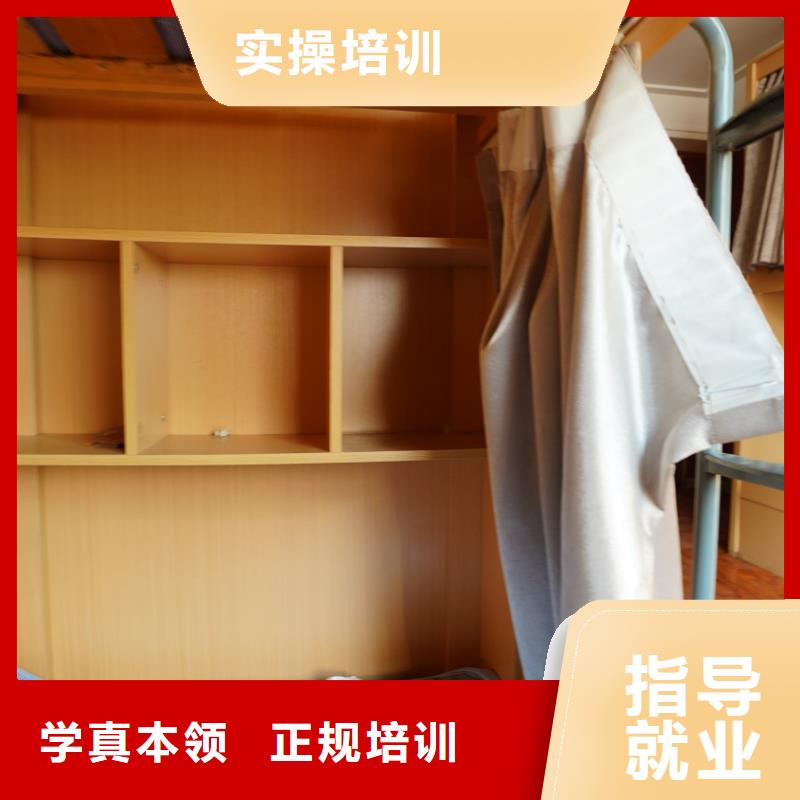 艺考文化课集训班去哪家好？立行学校师资队伍棒