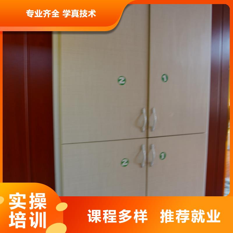 艺考文化课补习机构去哪家好？立行学校实时监控卓越